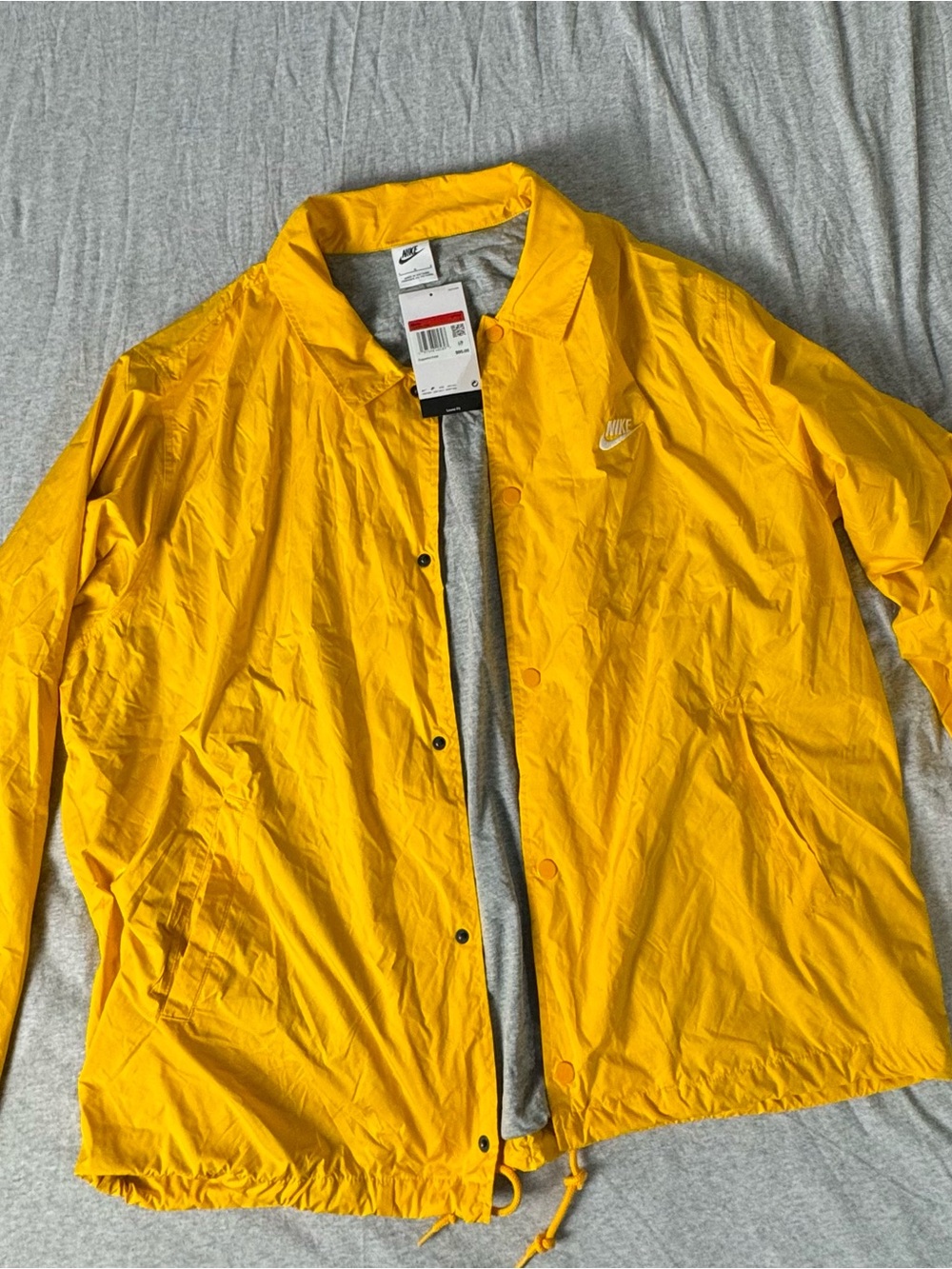 Nike Men's Yellow Lightweight Coach Jacket